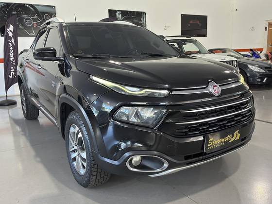 FIAT TORO 2.0 16V TURBO DIESEL VOLCANO 4WD AT9 FIAT TORO 2.0 16V TURBO DIESEL VOLCANO 4WD AT9